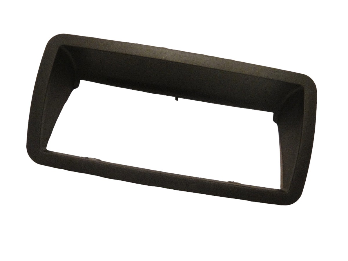 MOLDURA MANIJA PORTON TRASERO CHEVROLET S10