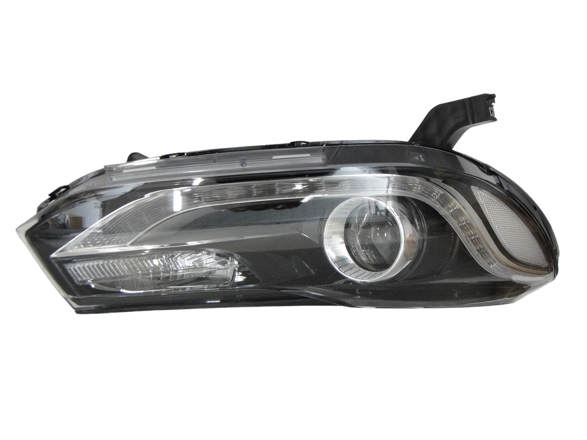 FARO SEMI OPTICO DERECHO CHEVROLET TRACKER 2017/2020