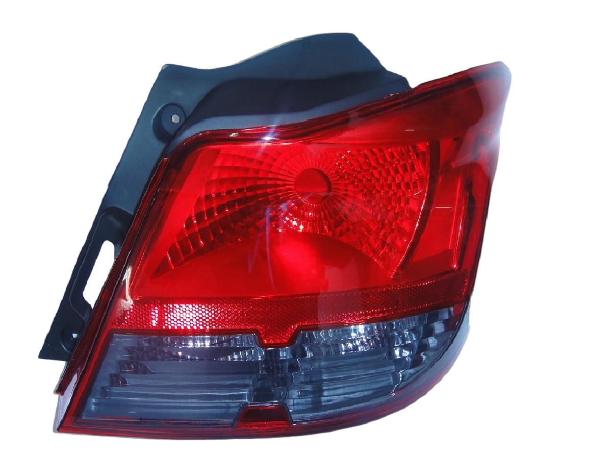 FARO TRASERO DERECHO CHEVROLET ONIX LTZ 2013/2017