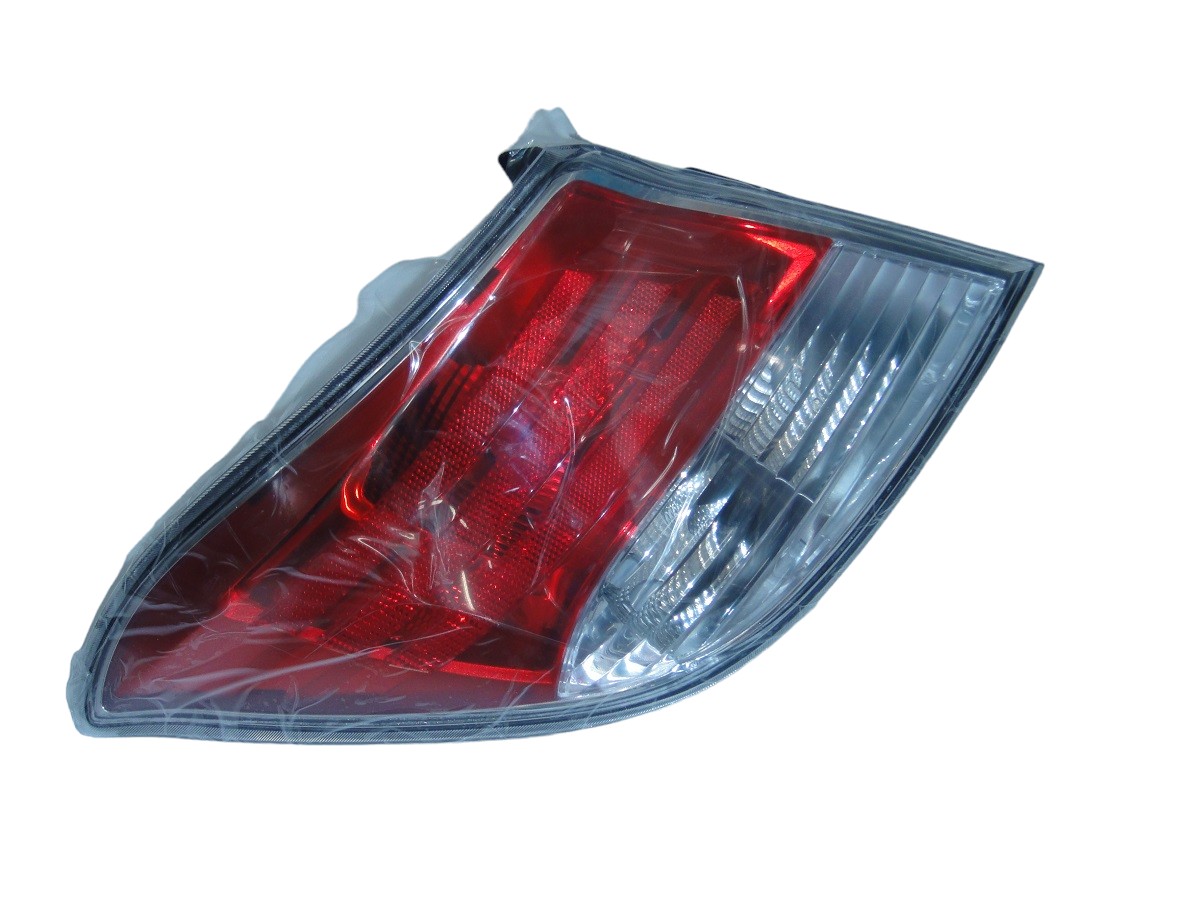 FARO TRAS IZQ CHEVROLET PRISMA LT 2013/2017 (ROJO-CRISTAL)