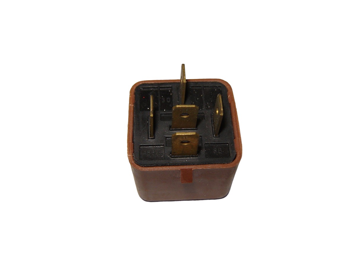 RELAY CARGA ALTERNADOR CHEVROLET 5-90 3.1 4JG2/NKR 2.8 4JB1