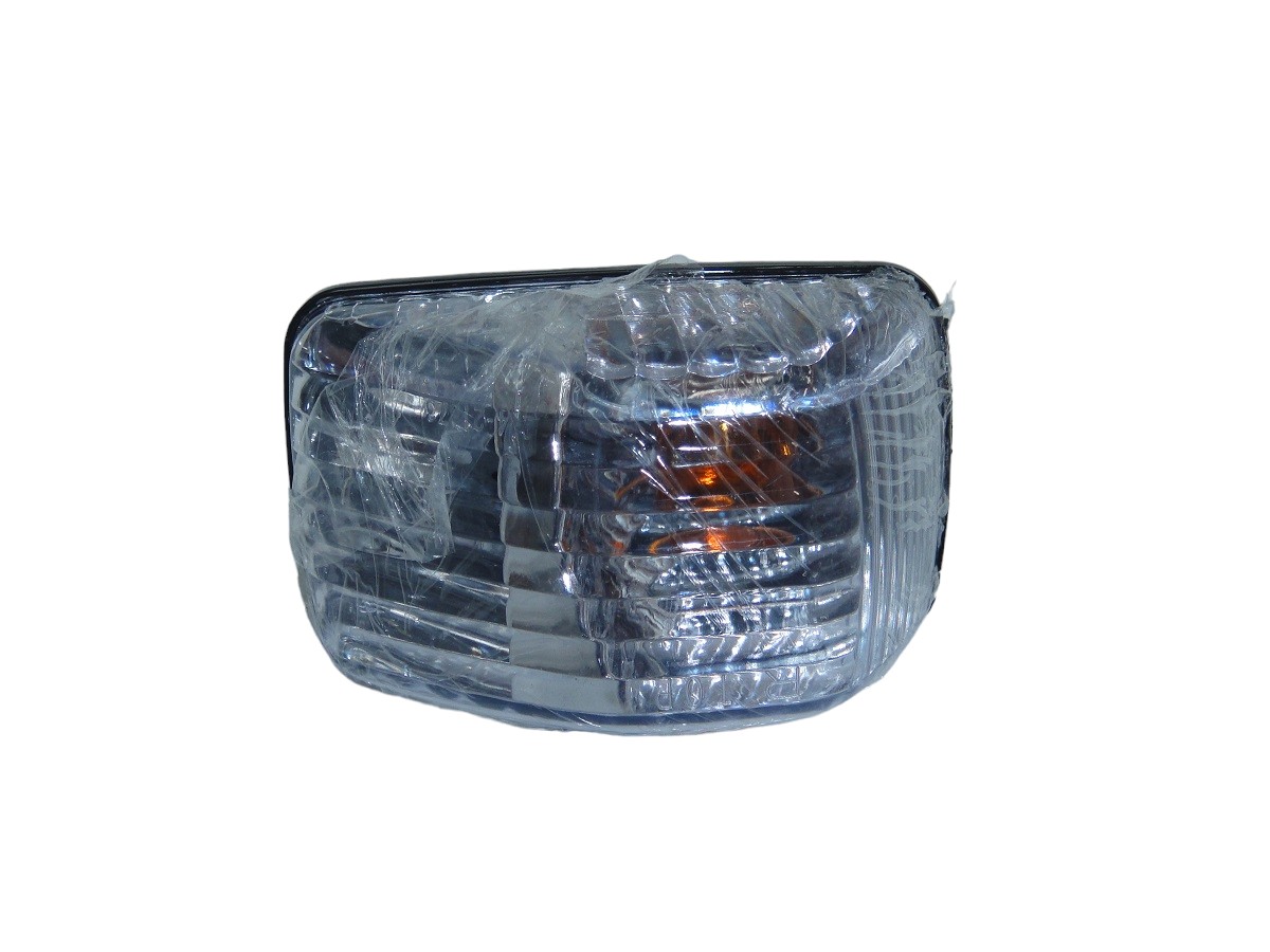 FARO SEÑALERO DERECHO CHEVROLET NLR (VA EN LA PUERTA)