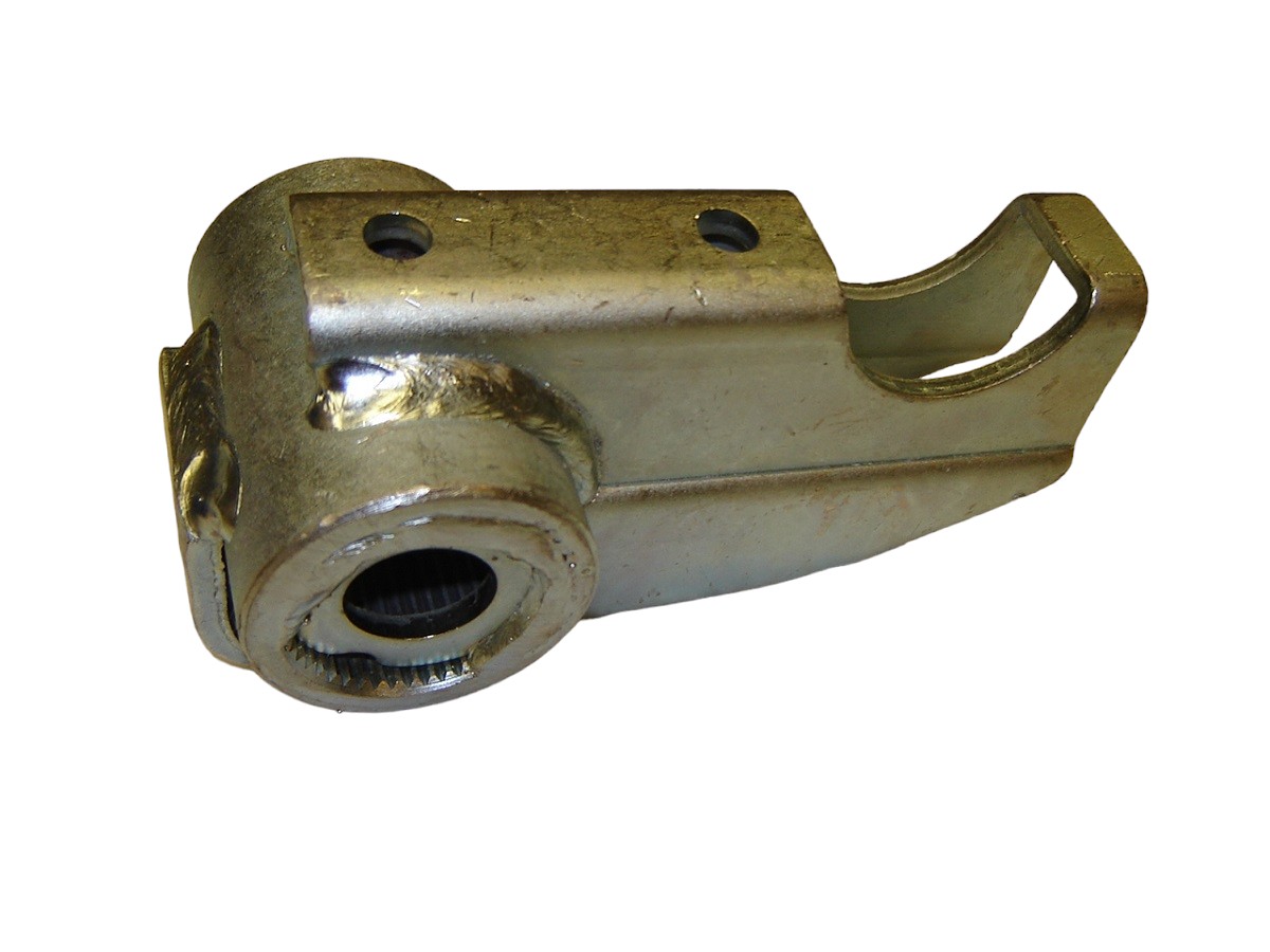 SOPORTE BARRA TORSION DERECHA CHEVROLET D-MAX 4X4