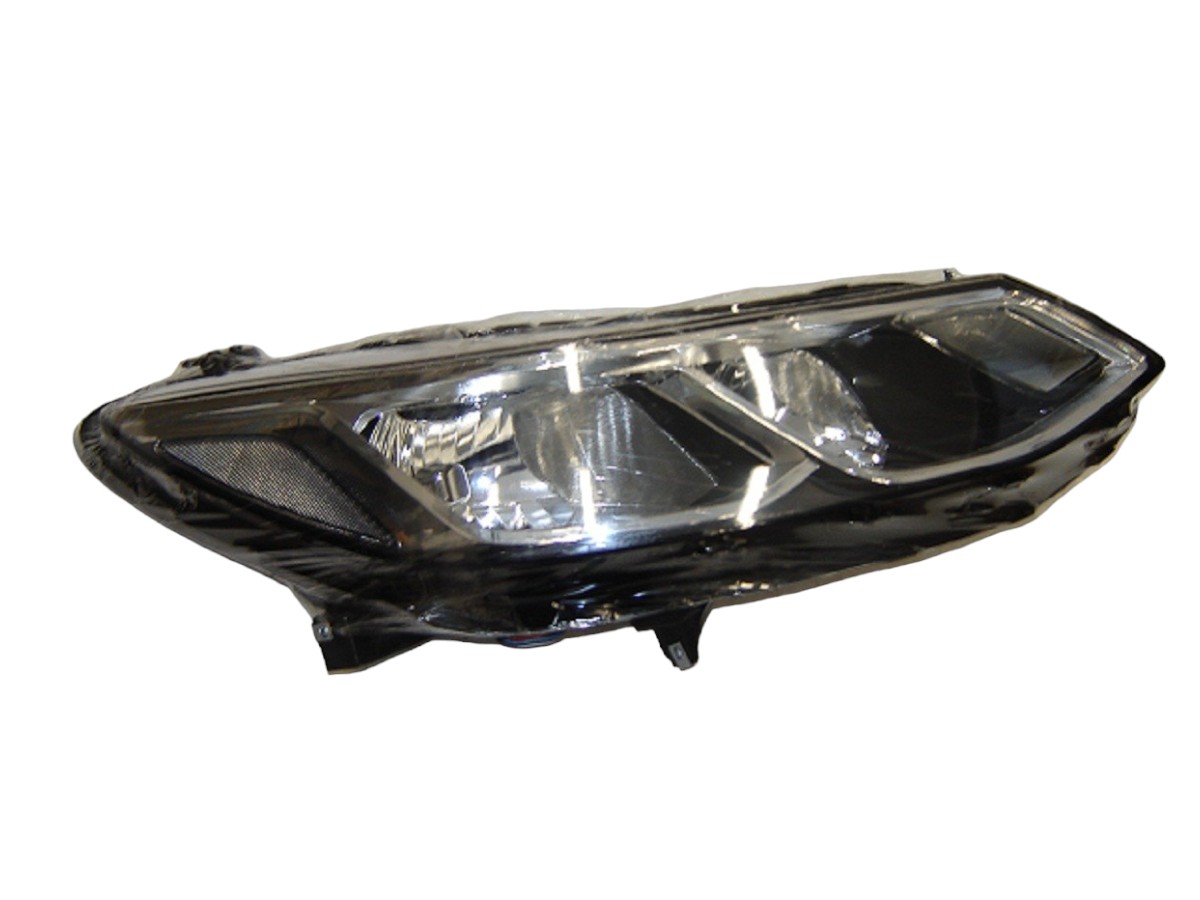 FAROL DELANTERO DERECHO CHEVROLET CRUZE 2016/ LT SIN LED