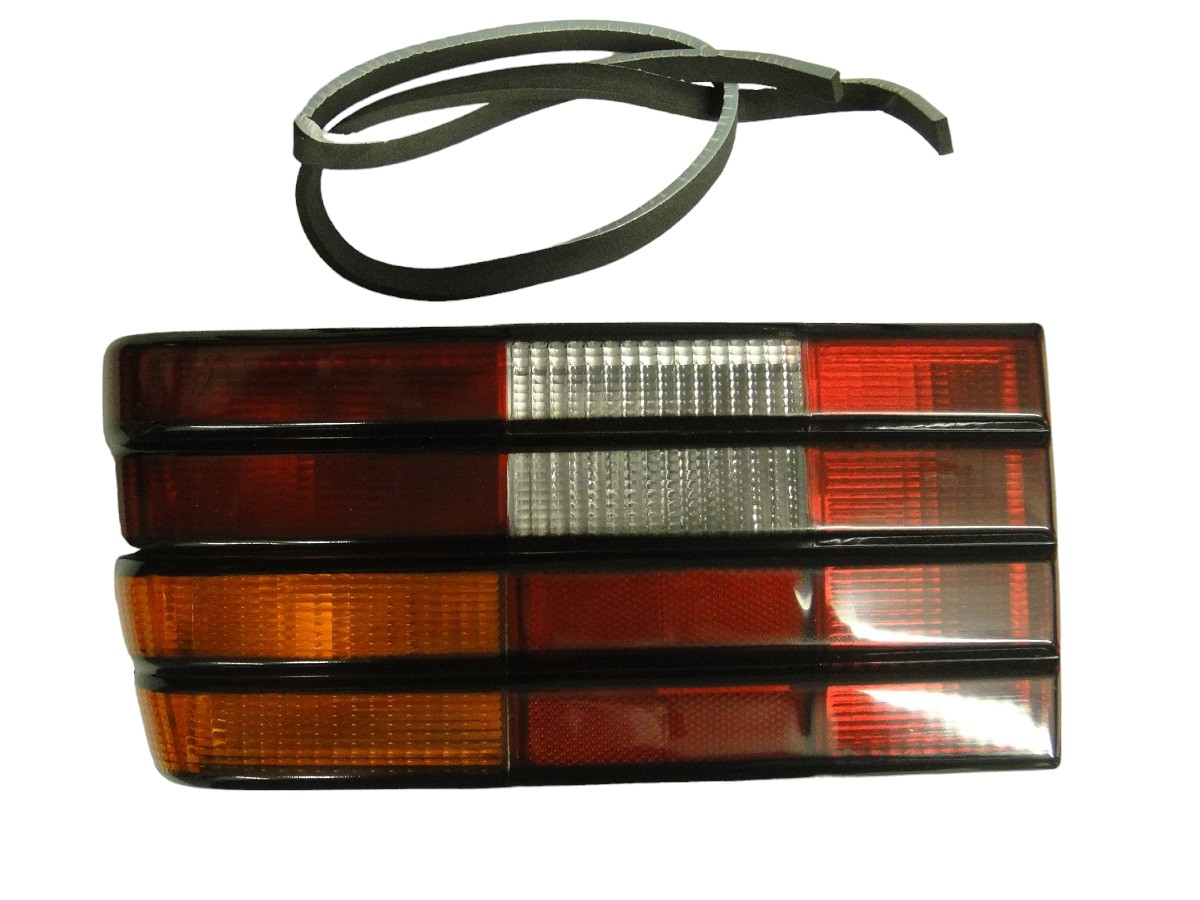 FARO TRASERO DERECHO CHEVROLET MONZA (CON FRIZO)