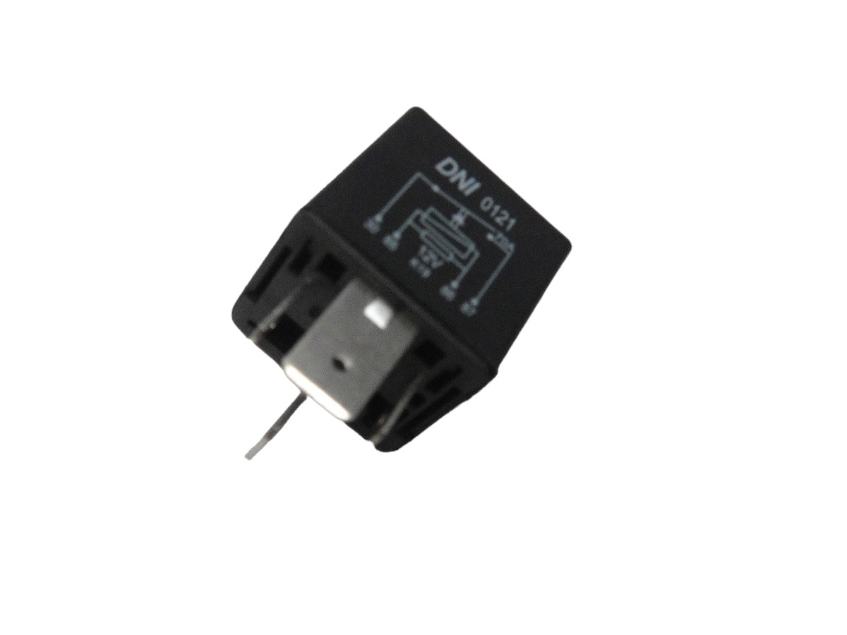 RELAY CALENTADORES ISUZU  1.7D
