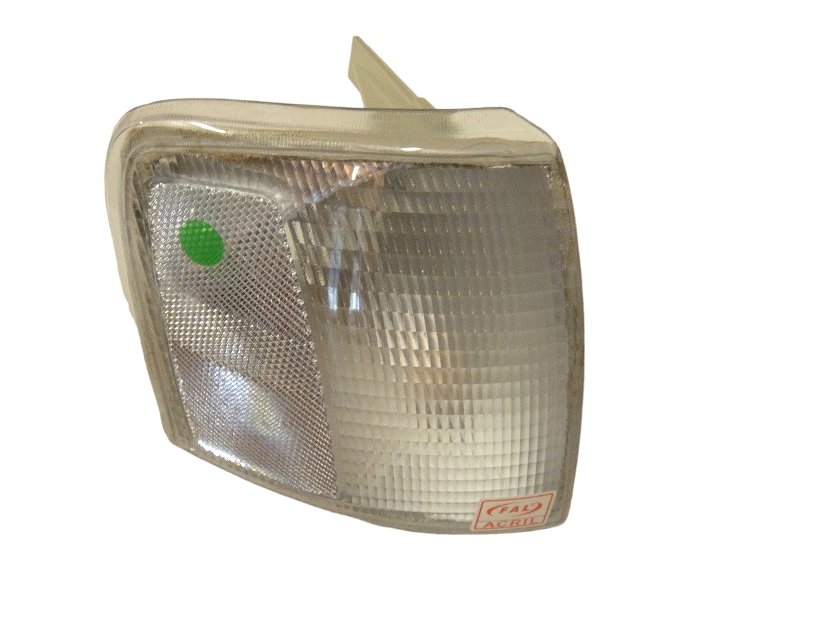 FARO SEÑALERO DELANTERO DERECHO CHEVROLET S10  99/00