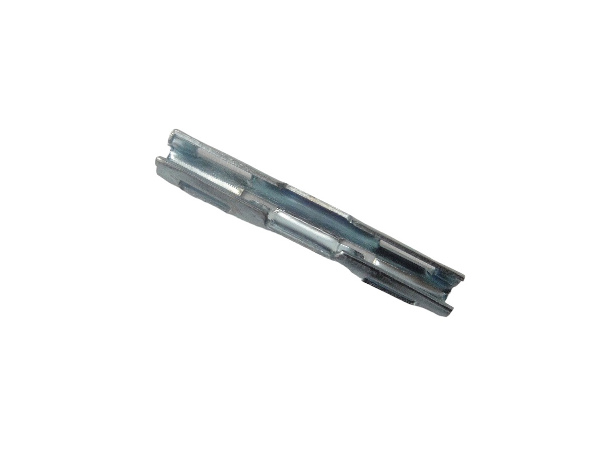 CONECTOR CABLE FRENO MANO CHEVROLET S10