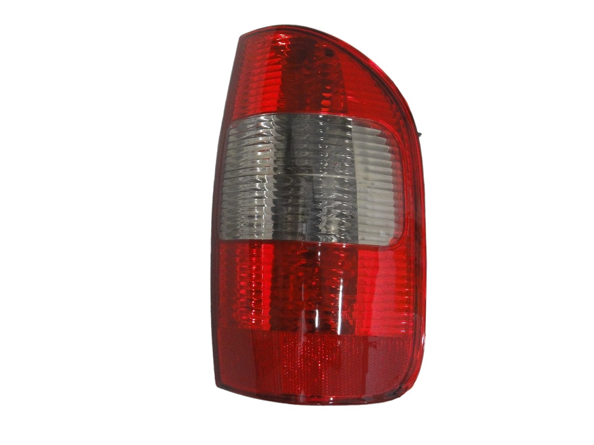 FARO TRASERO DERECHO CHEVROLET S10 2001/2008 (FUME)