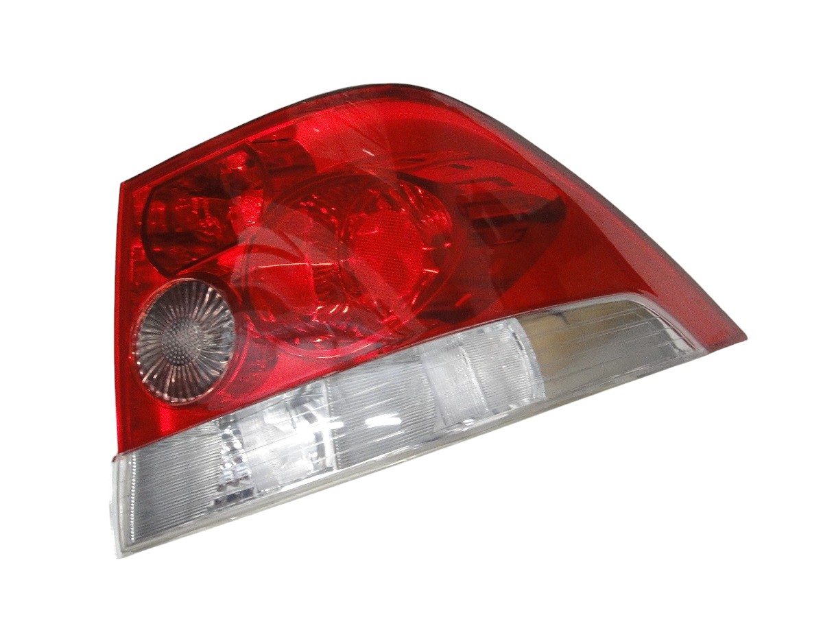 FARO TRASERO DERECHO CHEVROLET VECTRA SEDAN 06/
