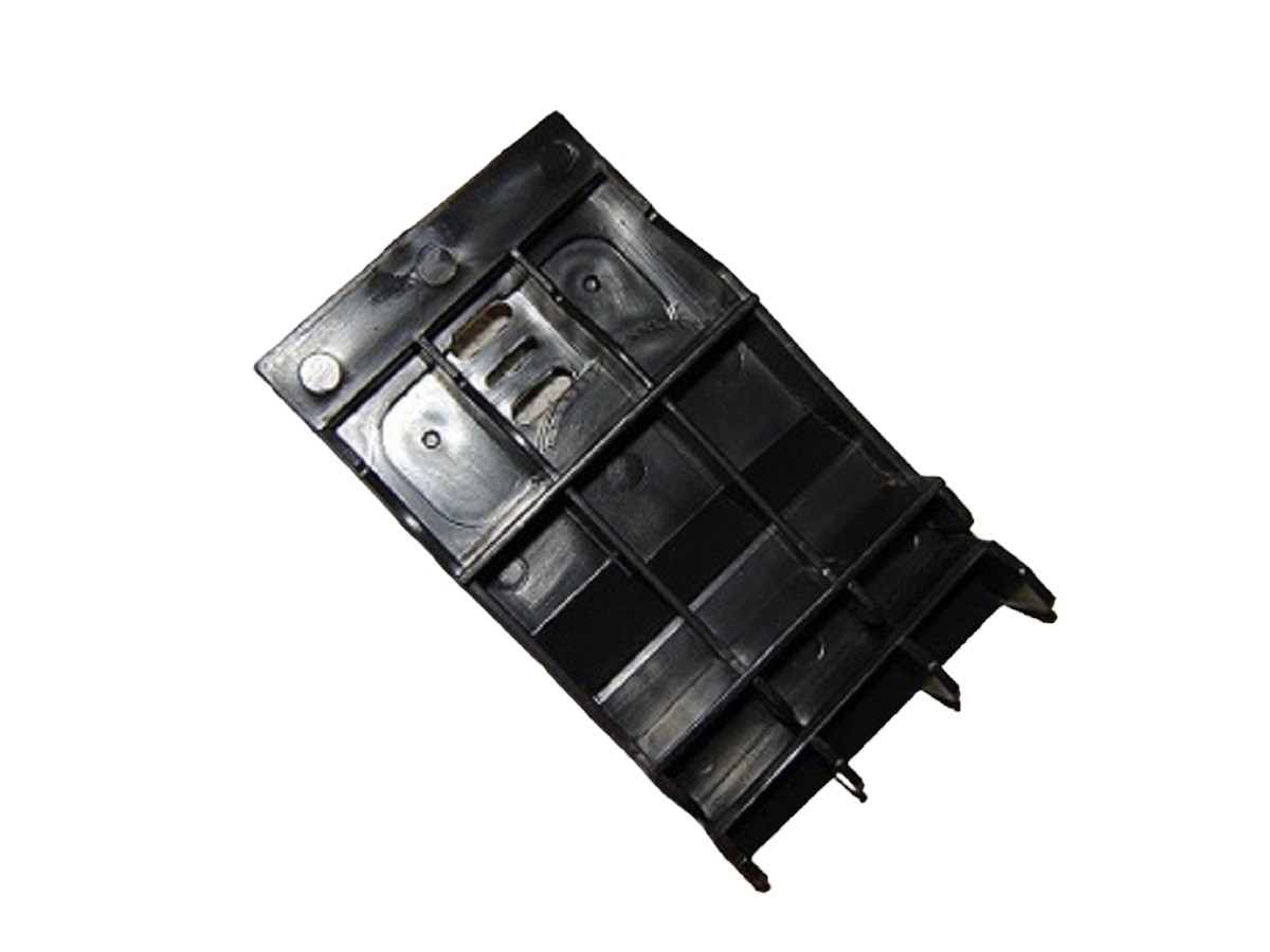 GUIA PARAGOLPE DELANTERO/TRASERO DERECHO CH CORSA 00/09
