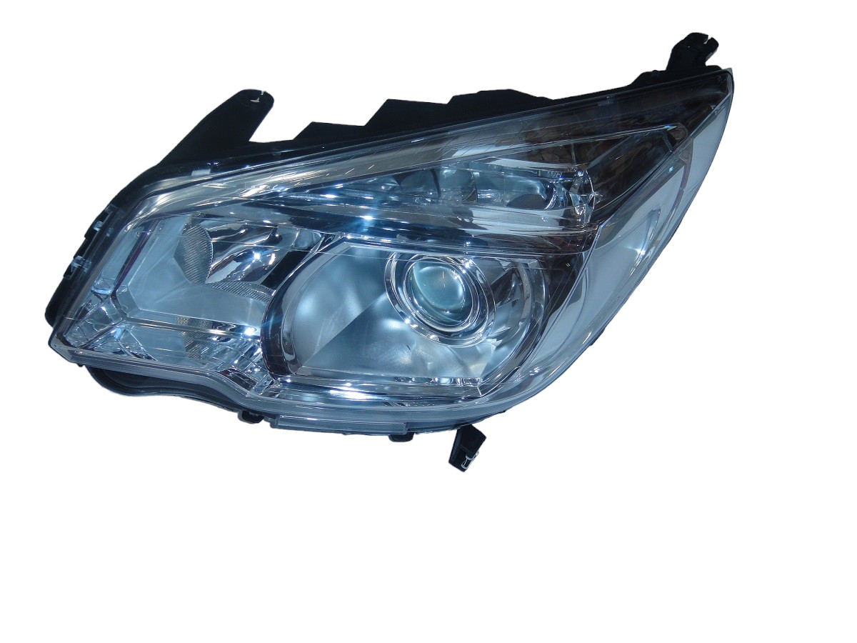 FARO SEMI OPTICO IZQUIERDA CHEVROLET S10 COLORADO 2012/ LTZ