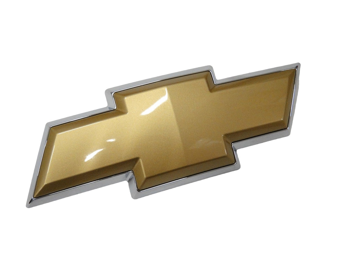 EMBLEMA TAPA BAUL CHEVROLET CORSA CLASSIC 2008/ MERIVA 2009/