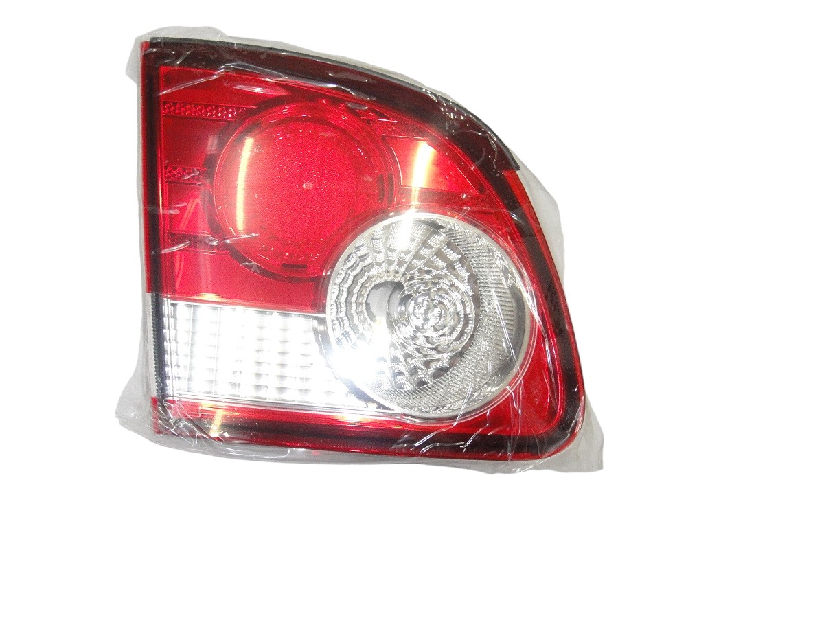 FARO TRASERO IZQUIERDO CHEVROLET CLASSIC 2010/ ( PARTE INT )