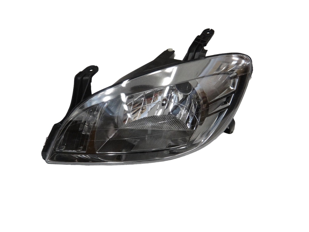 FARO SEMI OPTICO IZQUIERDO CHEVROLET CELTA 2012/2014 (FUME )