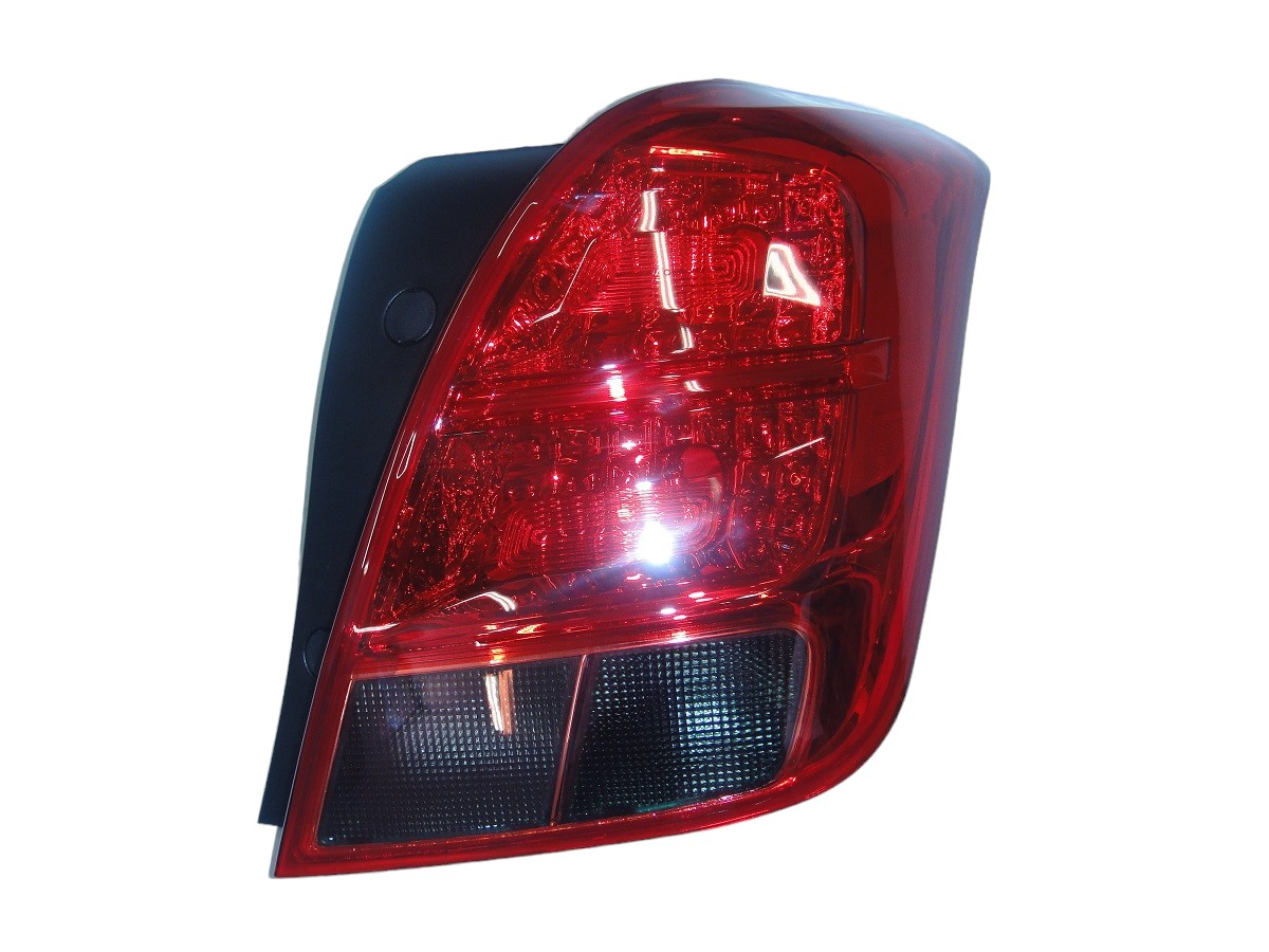 FARO TRASERO DERECHO CHEVROLET TRACKER 2013/2017 LTZ