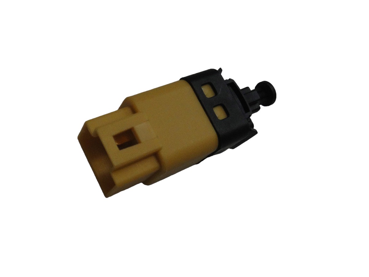 INTERRUPTOR LUZ FRENO CHEVROLET AVEO/SAIL (4 PATAS)