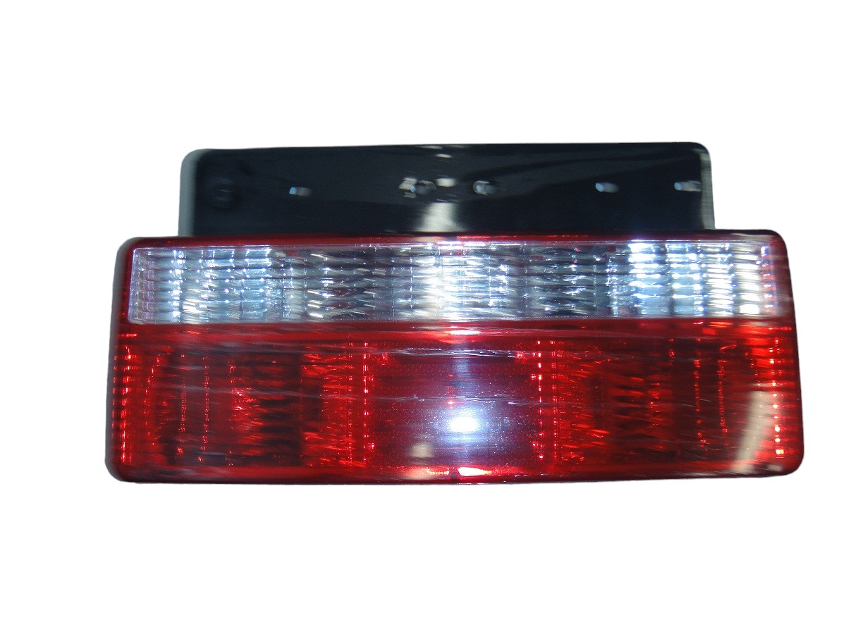 FARO TRASERO DERECHO JAC CAMION 2009/2014