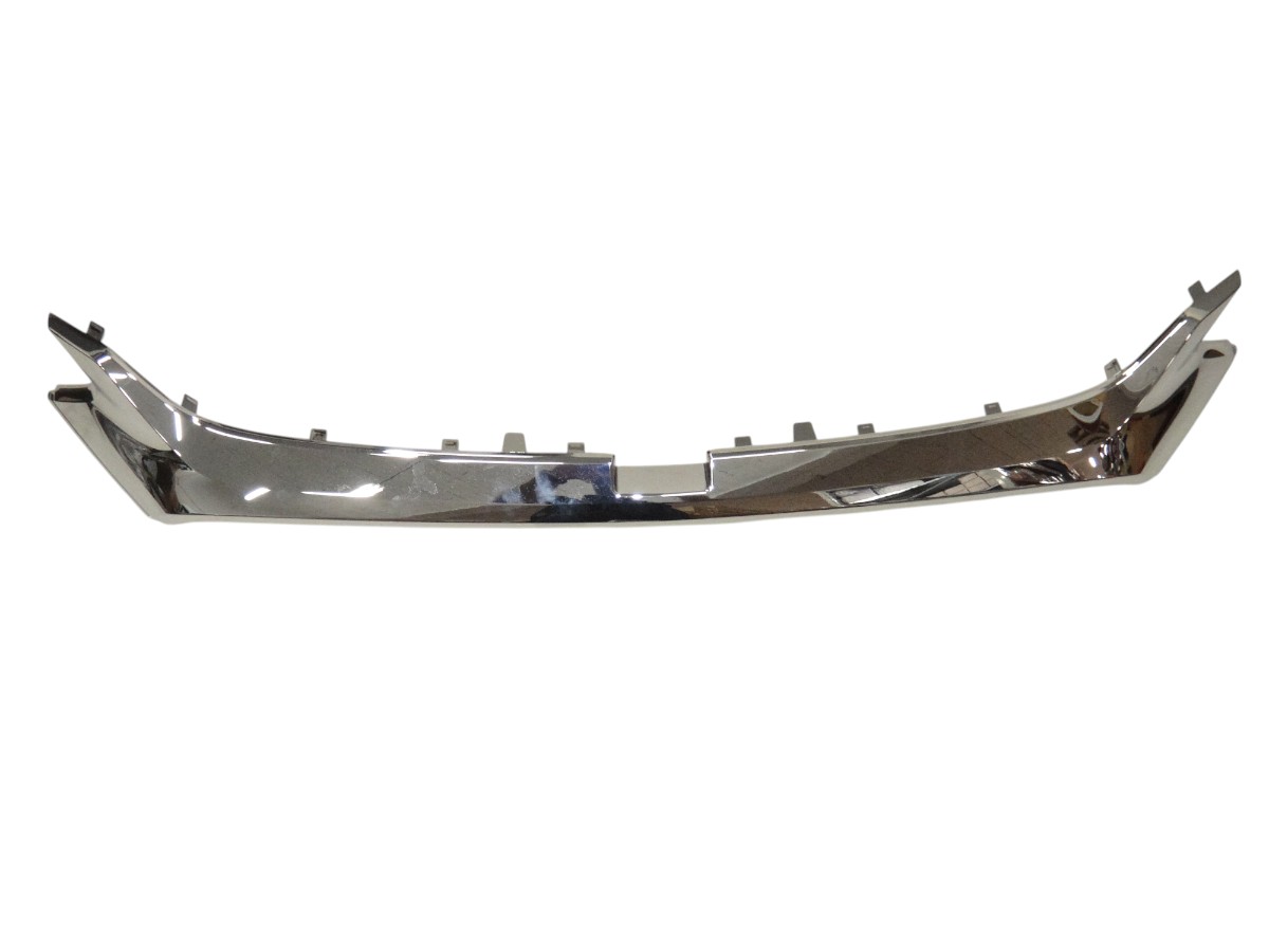 MOLDURA DE CARETA CHEVROLET TRACKER 2021/