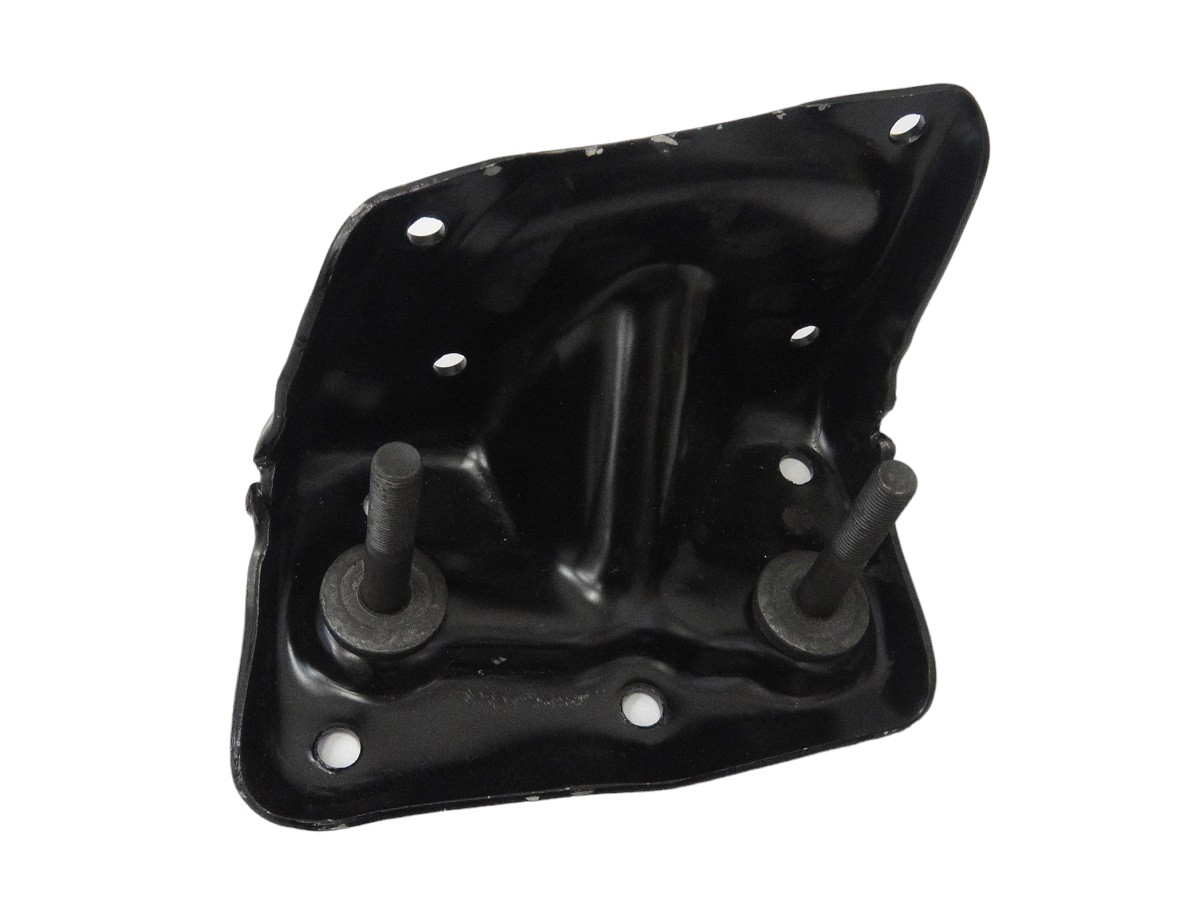 SOPORTE SUSPENSION SUPERIOR IZQUIERDO CHEVROLET C10/D20