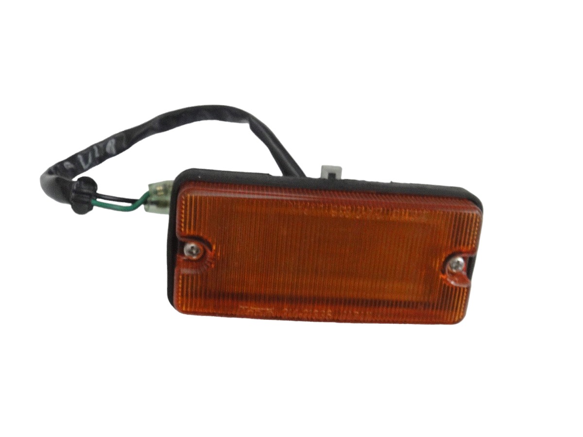 FARO SEÑALERO DELANTERO DER/IZQ CANTONERA ISUZU KB