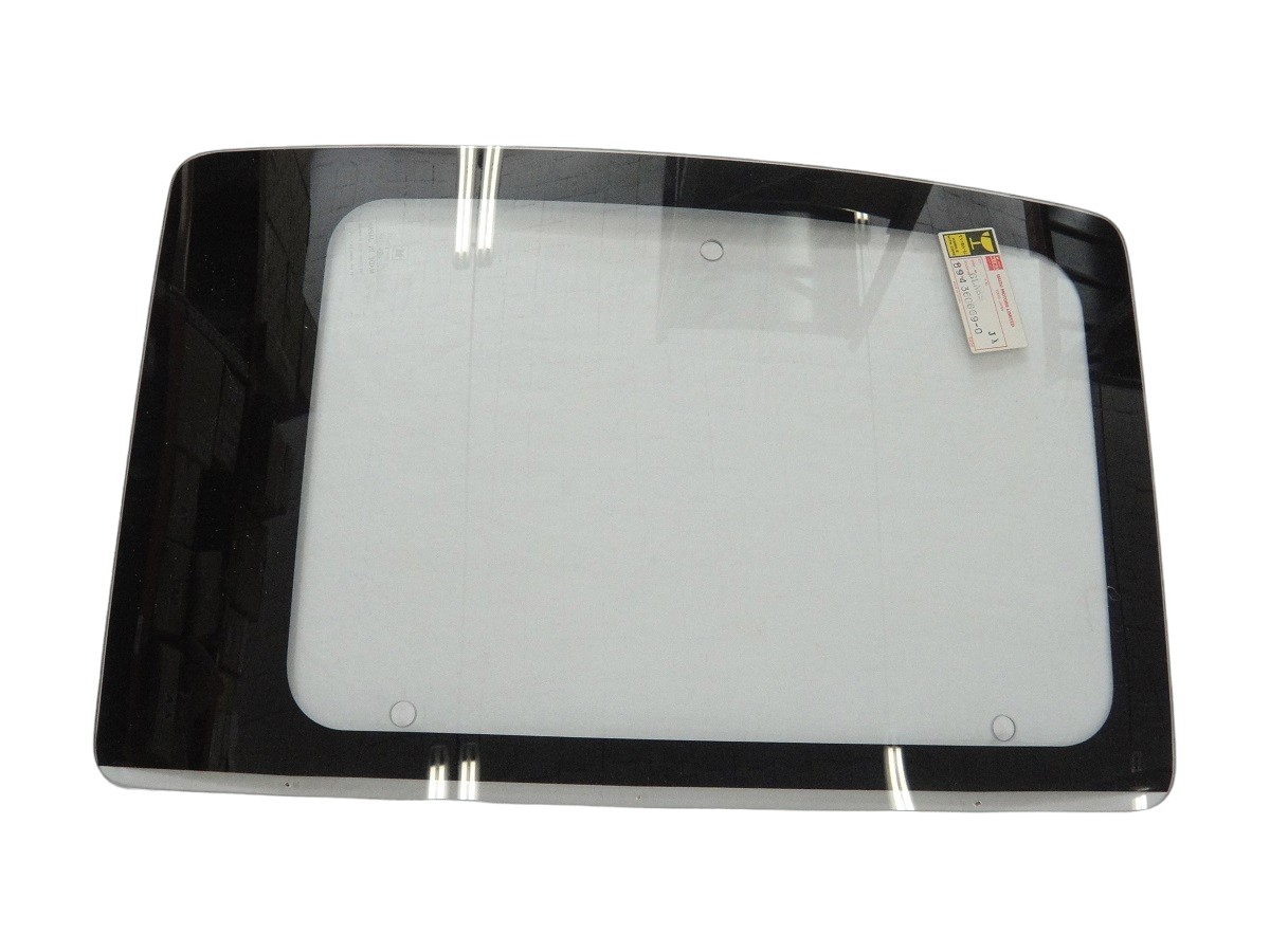 VIDRIO LATERAL TRASERO DERECHO ISUZU TF S/C >91