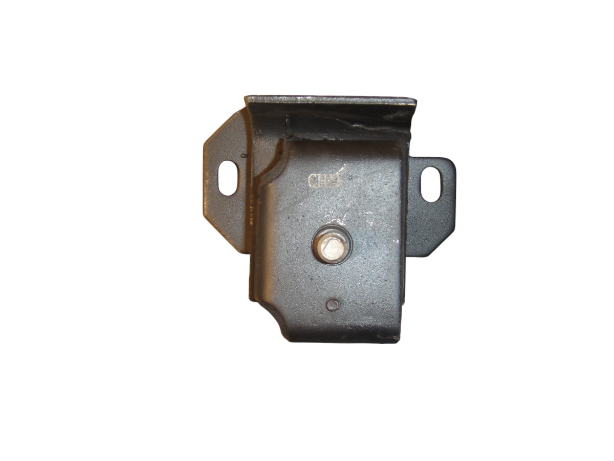 SOPORTE DELANTERO IZQUIERDO MOTOR ISUZU 4HF1/CH 7-110