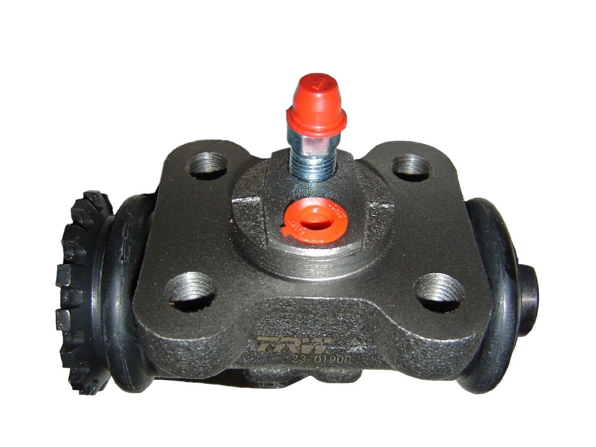 CILINDRO FRENO TRASERO DERECHO CH 5-90/JMC 1041 (C/PURGADOR)