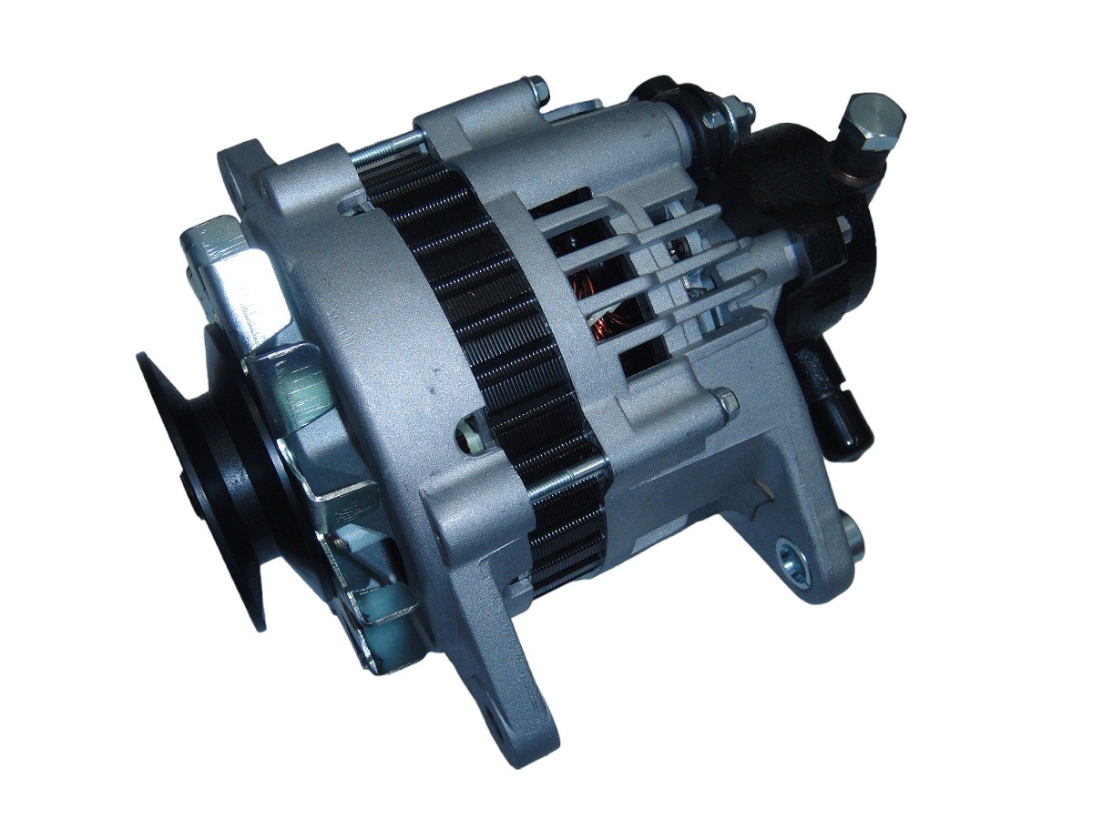 ALTERNADOR ISUZU 1.7 12V 70A (CON BOMBA DE VACIO)