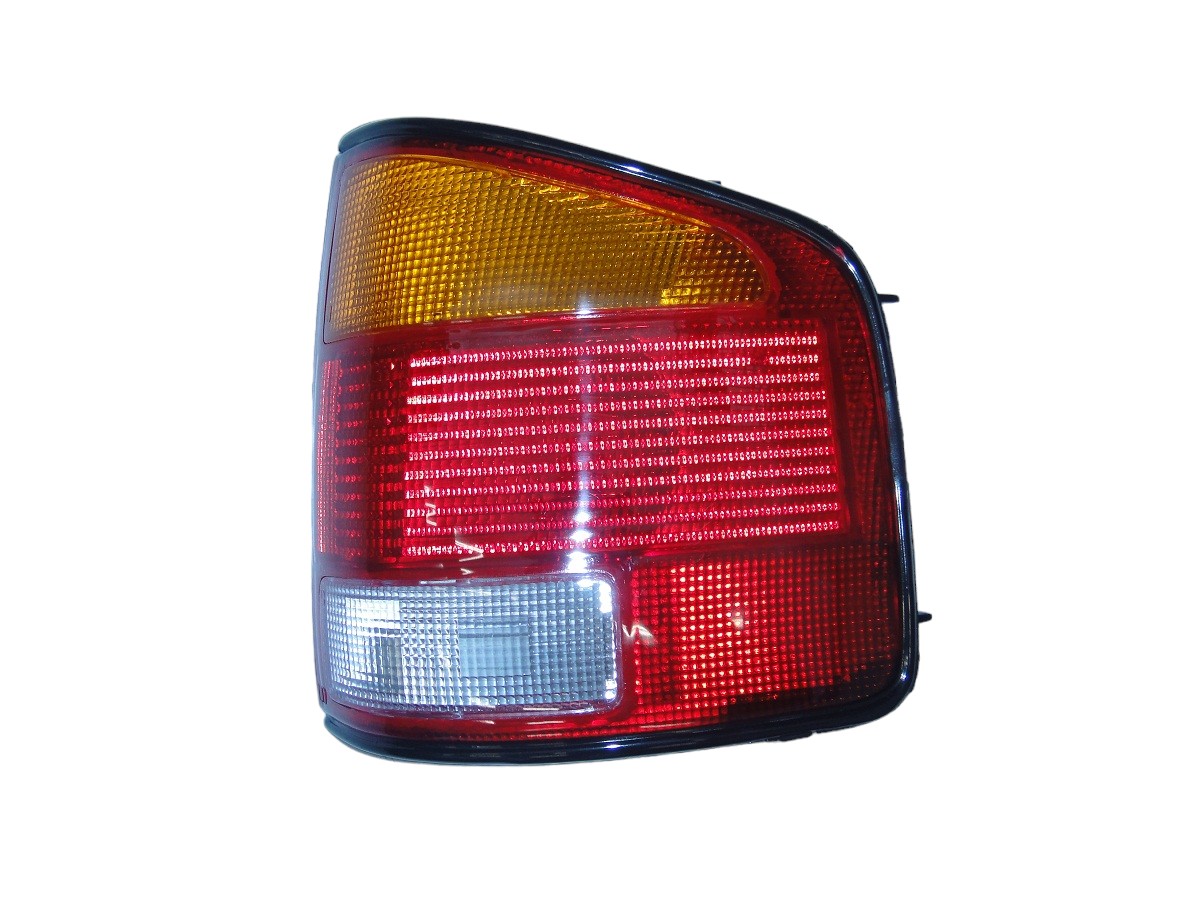 FARO TRASERO DERECHO CHEVROLET S10 1996/1998 (TRICOLOR)