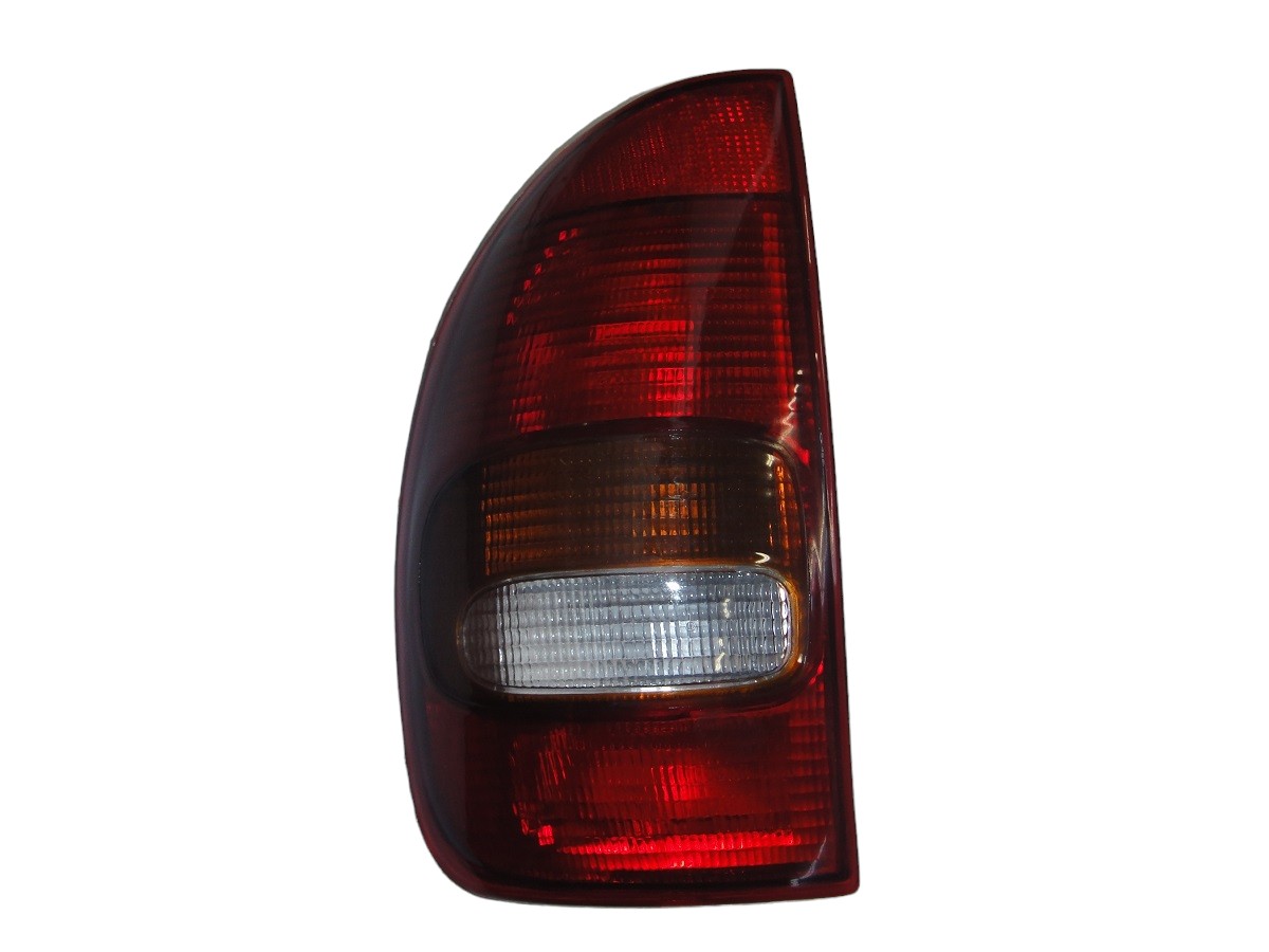 FARO TRASERO IZQUIERDO CHEVROLET CORSA WAGON/P-UP/5P 95/99