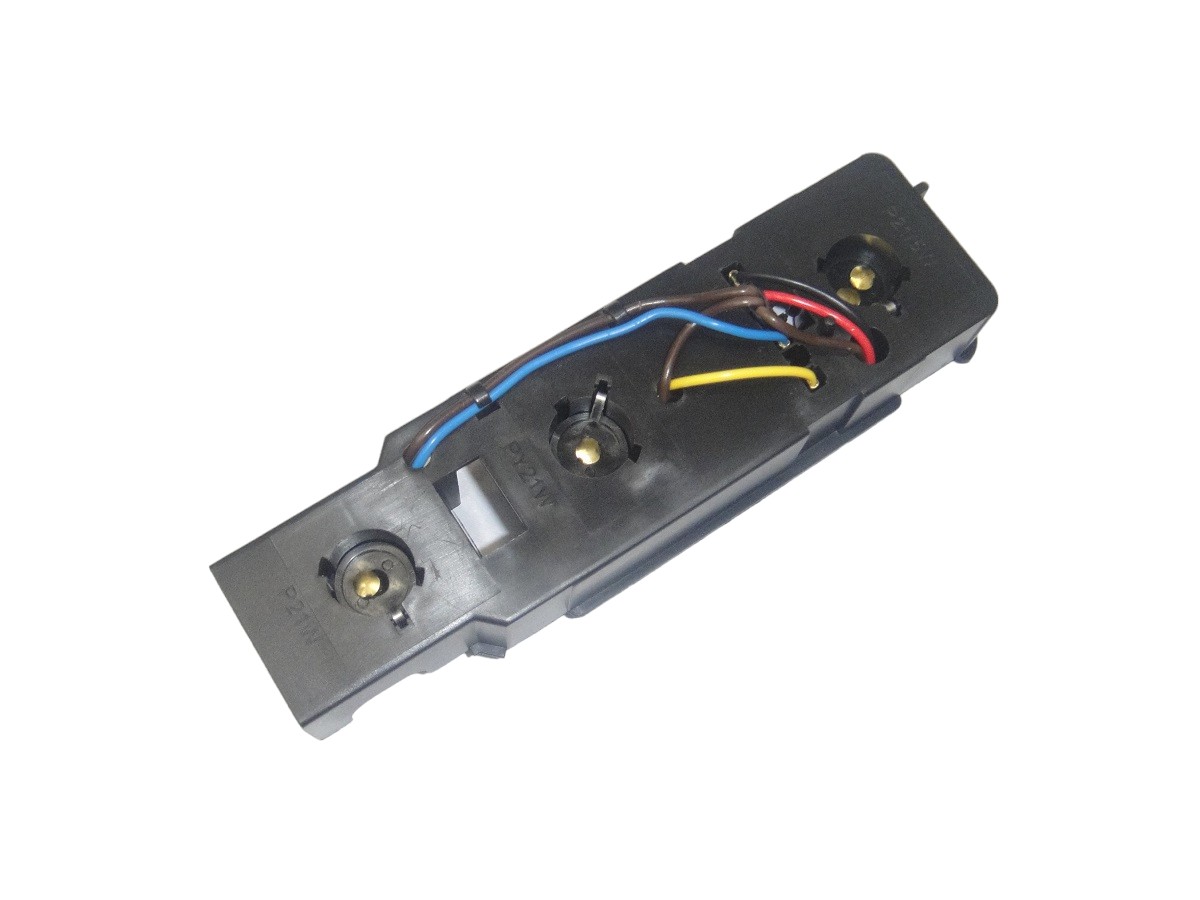 PORTA LAMPARA FARO TRASERO CHEVROLET CORSA SEDAN/5P/WAG/ IZQ