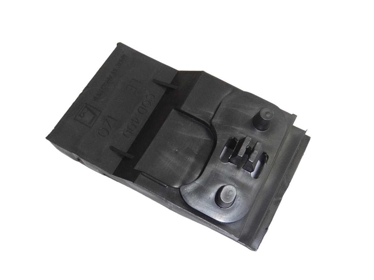 GUIA PARAGOLPE DELANTERO/TRASERO IZQUIERDO CH CORSA 00/09