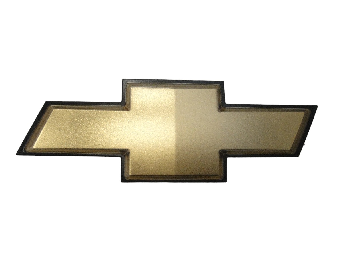 EMBLEMA CARETA CHEVROLET AVEO 2008/2011